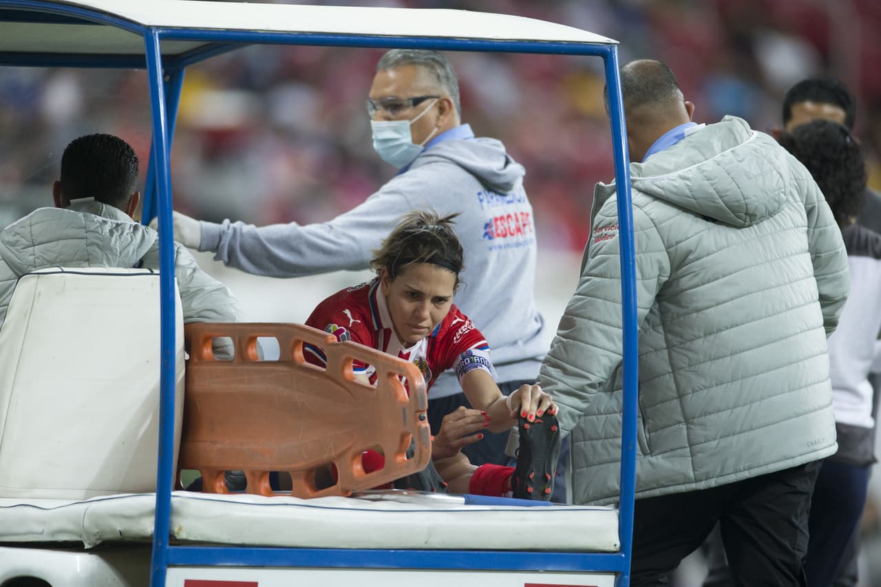 Tigres logró un frenético triunfo ante Chivas para llevarse un gol de ventaja en la Final de Ida de la Liga MX Femenil.