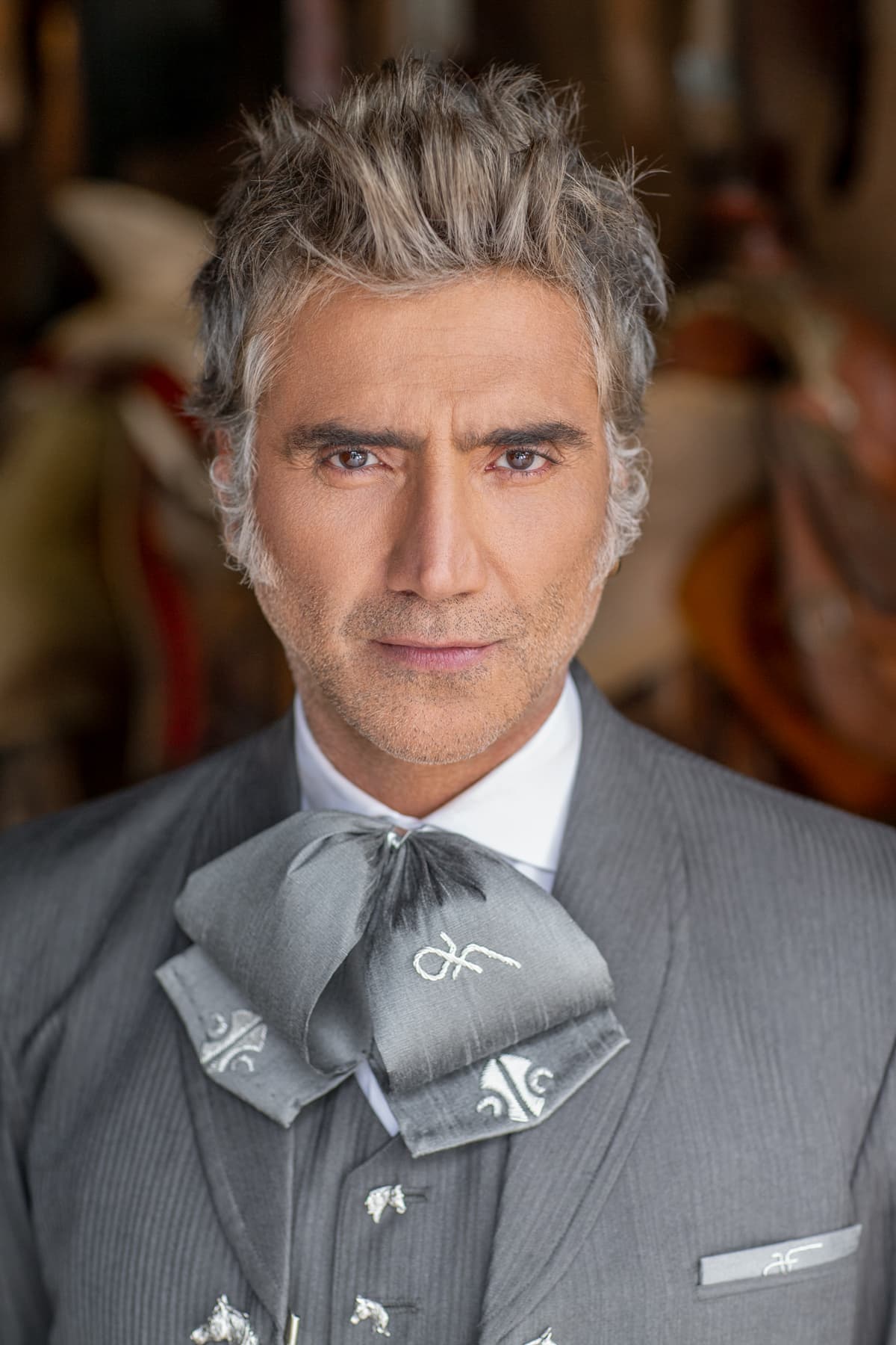 <b>Alejandro Fernández aparece en la lista de nominados en seis ocasiones</b> y en esta nueva categoría busca el galardón para su material musical 'Hecho en México'.