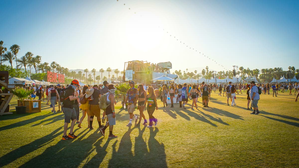 Más exhibiciones de arte.