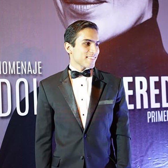 "(Un juicio) es una situación en la que, por más preparado que estés, pues estás muy nervioso y dudas [...] Porque de verdad, cualquier cosa que digas es usado en tu contra [...] Es imposible que respondas solamente con sí o no, y te van orillando a que tú mismo te contradigas, aunque sea una tontería [...]", enfatizó el actor de series como 'José José'.