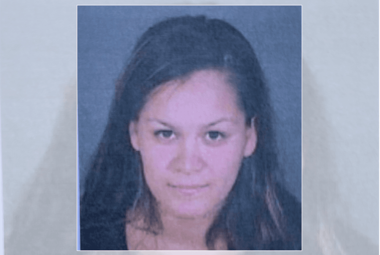 Carrillo es señalada por las autoridades como la única sospechosa de asesinar a sus hijos. Sin embargo aún no han determinado qué la motivó.