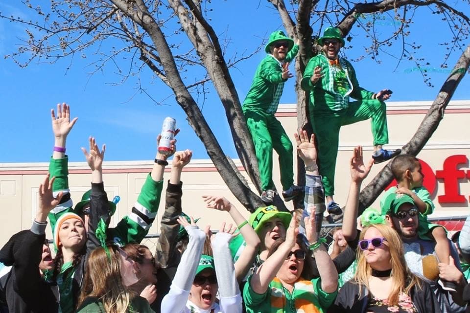 El desfile pasó por la avenida Greenville en Blackwell Street y siguió hasta SMU Boulevard.
<br>