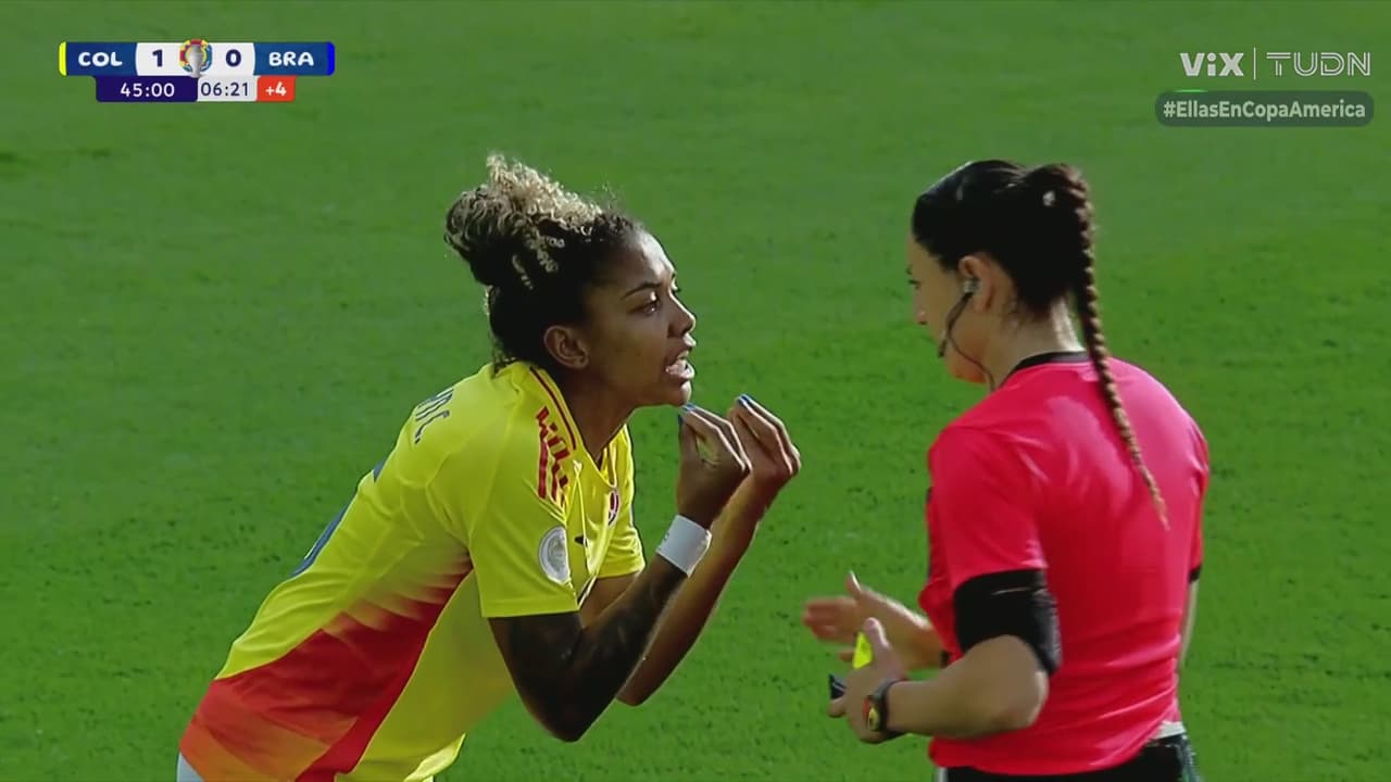 ¡Brasil lo empata desde los 11 pasos! Angelina Alonso lo cobra perfecto