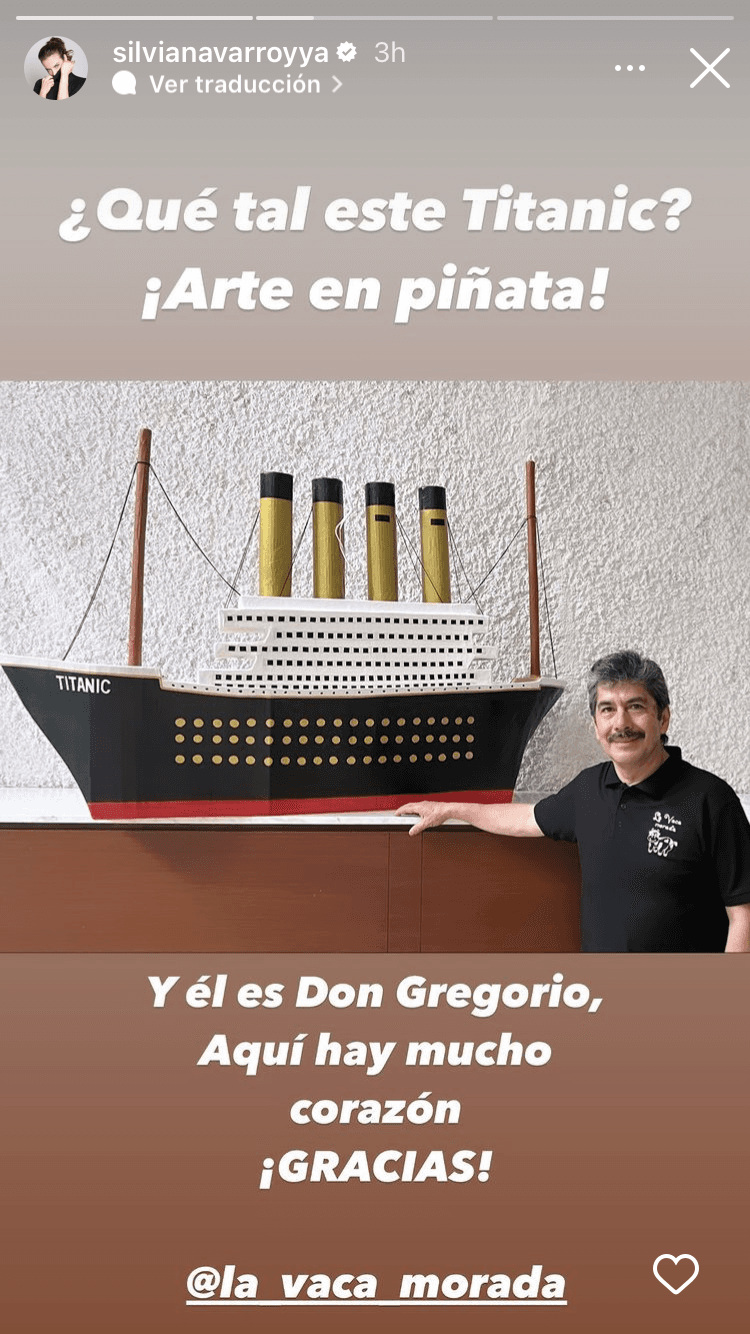 Tanto el pastel como la piñata fueron alusivos al Titanic.