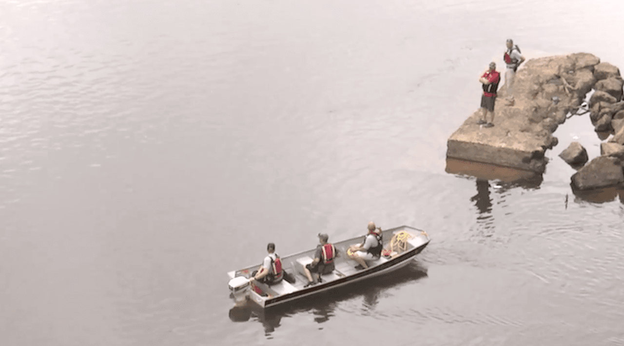 "Es un dolor muy fuerte": sigue la búsqueda de hondureño en el río Cape Fear