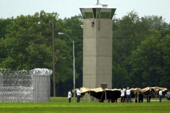 OKLAHOMA ha ejecutado a 110 reos y 57 más están en espera de su muerte. Su método de ejecución es la inyección letal y su ejecución más reciente fue en 2013.