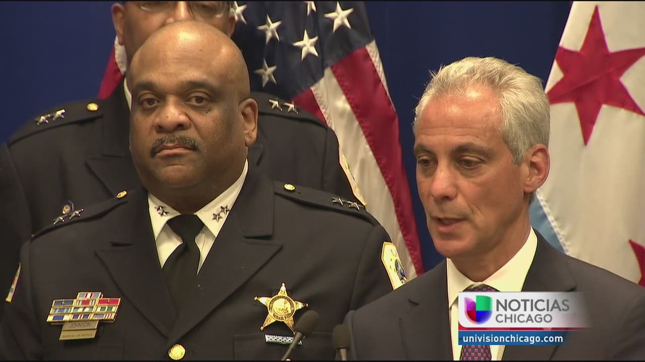 Alcalde elige a Eddie Johnson como el nuevo superintendente