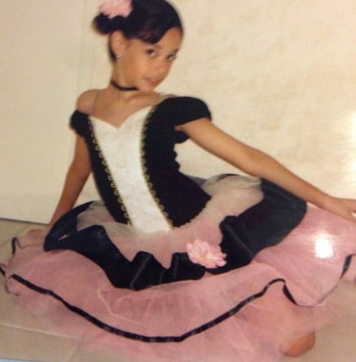 Taishmara demostró desde su infancia su inclinación por el baile y el canto.