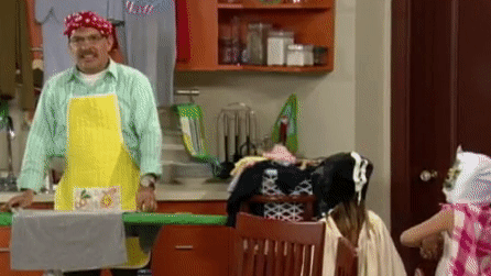 Diviértete con Mauricio Castillo en '¡Qué madre tan padre!' a las 3PM/2C por Galavisión.