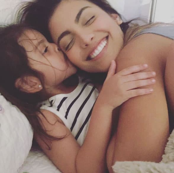 Eso sí, Chiqui compartió sus dos más grandes bendiciones por las cuales está agradecida: sus hijas.