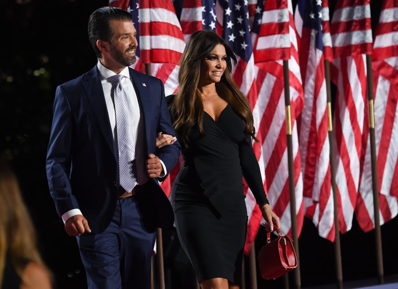Donald Trump Jr. y su novia dejan Nueva York para establecerse con su familia en Florida 