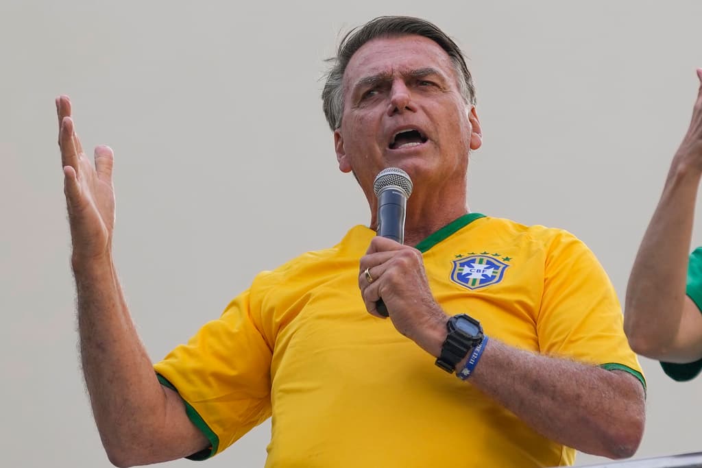 Policía brasileña acusa al expresidente Jair Bolsonaro por presunto intento de golpe contra Lula en 2022