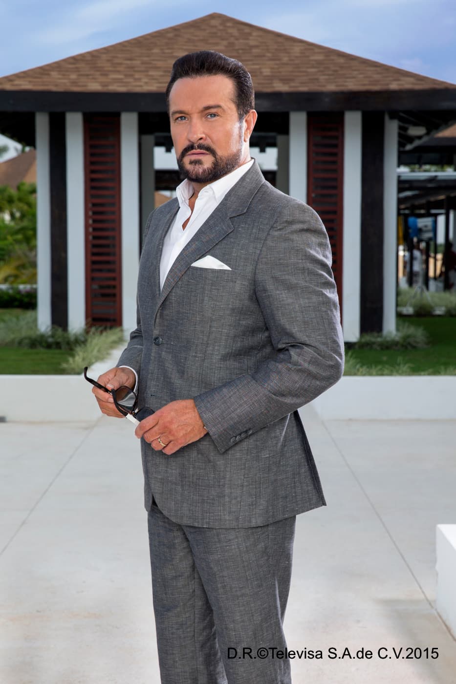 Carlos Moreno retomó la historia en el 2015 y produjo "A que no me dejas", el remake.