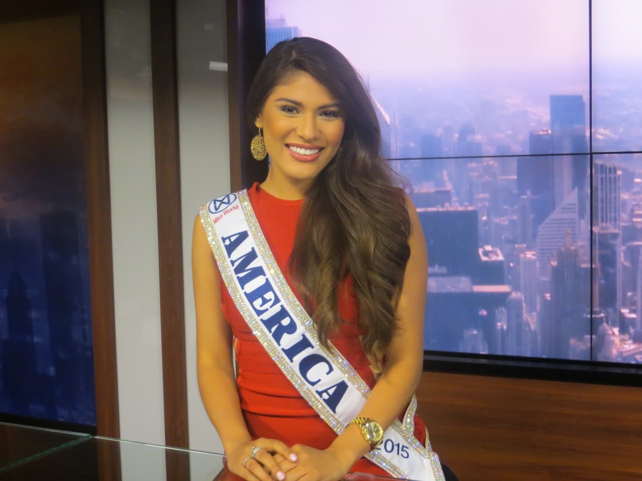 Victoria competirá en la 65.ª edición de Miss Mundo que se llevará a cabo el próximo 19 de diciembre en Sanya, China.