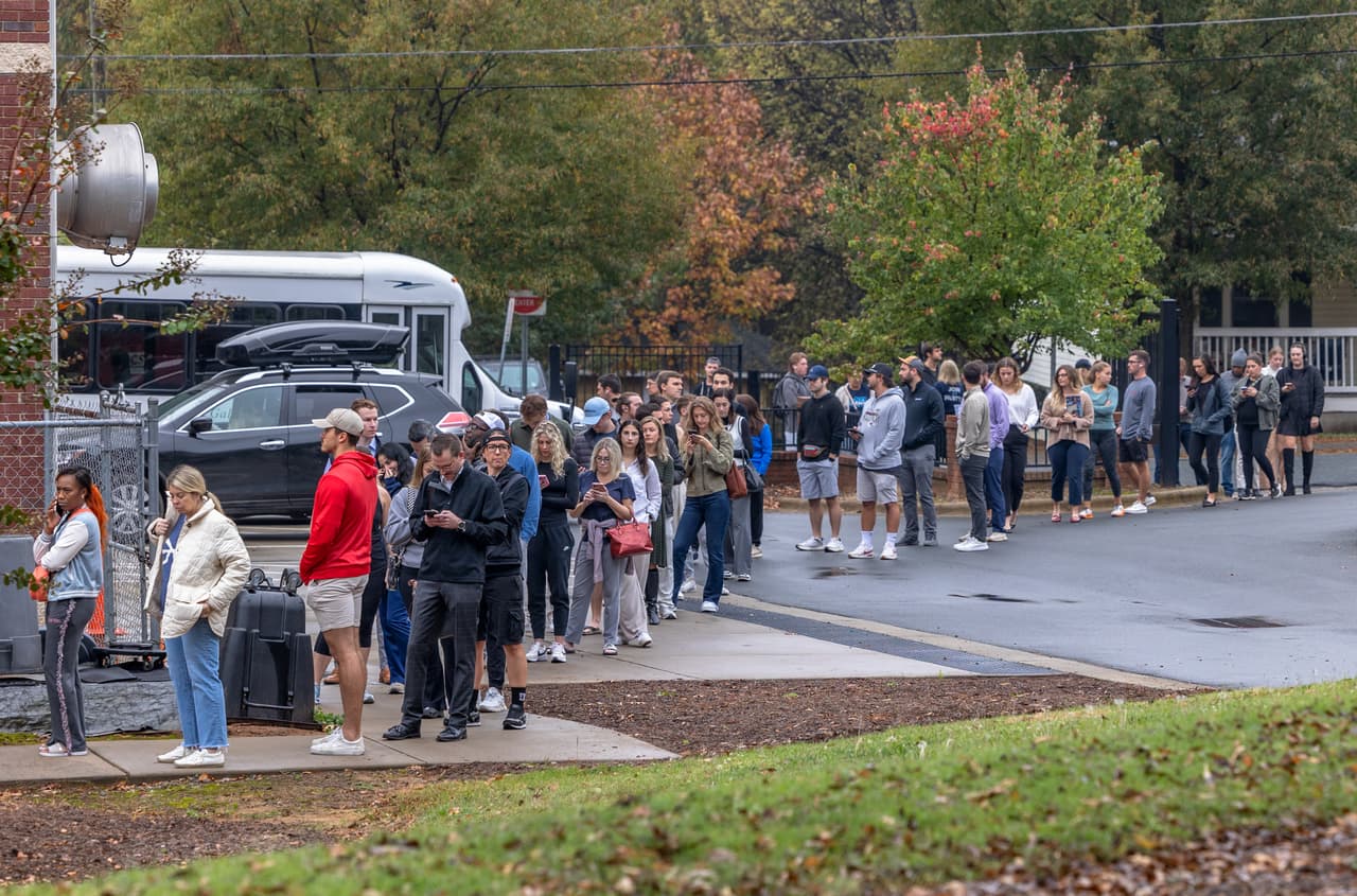 Este 5 de noviembre en Carolina del Norte millones de ciudadanos se han dirigido a las urnas para participar en una de las elecciones más esperadas del año.