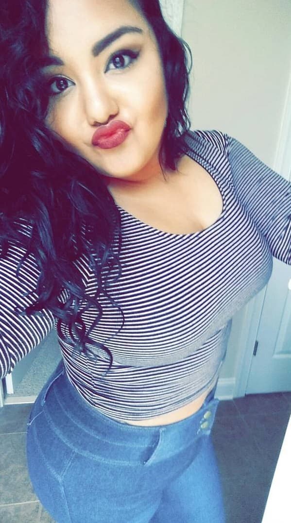 Gracias a su carisma y talento, Sandra también era la favorita entre las otras concursantes para ganar La Reina de la Canción.