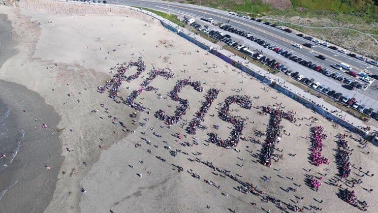 Ocean Beach, en San Francisco, fue el escenario de la manifestación.