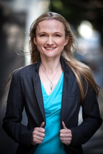 99.- LILA TRETIKOV: Es la nueva directora ejecutuva de la Fundación Wikimedia, operación sin fines de lucro que opera Wikipedia.