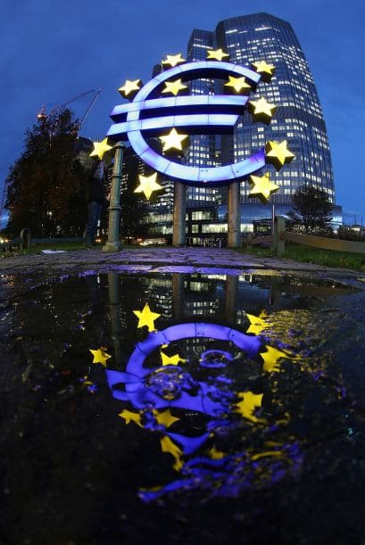 La tasa media de desempleo en la zona del euro en 2012 marcó un récord anual al situarse en el 11.4%, mientras que la Unión Europea (UE) en su conjunto finalizó el ejercicio con un índice de desempleo del 10.5%, informó el viernes Eurostat. Ver toda la información