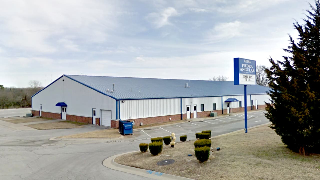 Vandalizan iglesia Piedra Angular