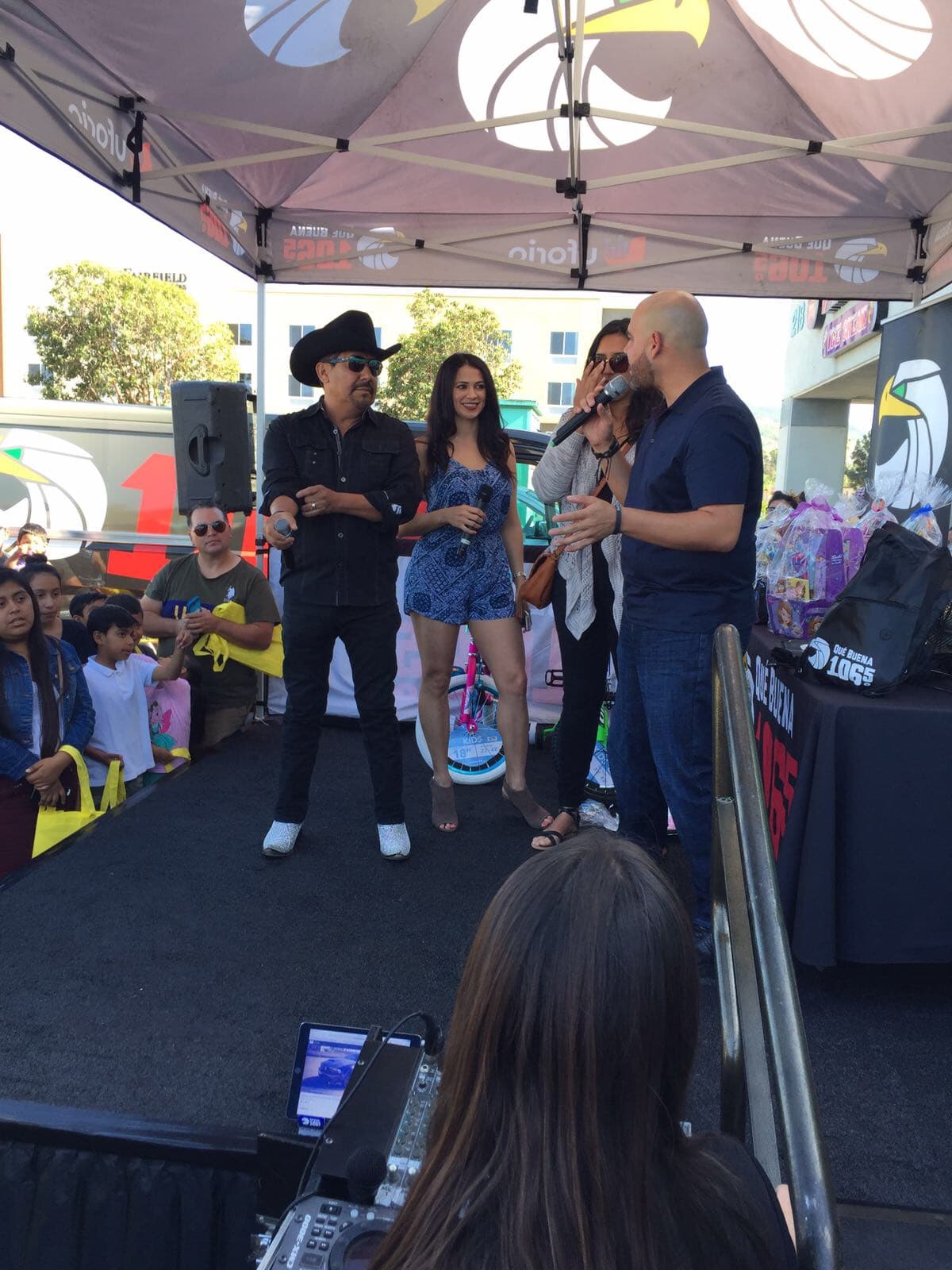 Raúl 'El Pelón', Carla Medrano y El Feo se enamoraron del cariño por parte de sus seguidores en San Diego.