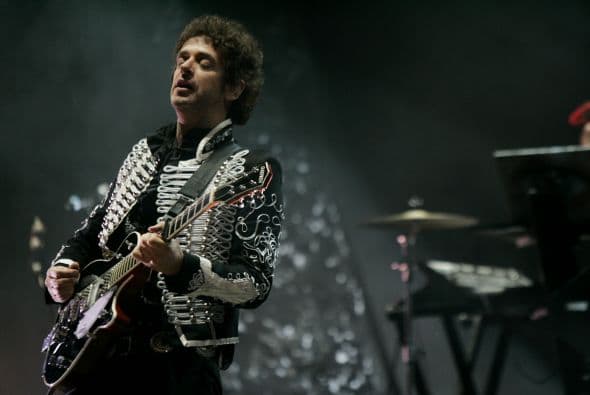 <b>GUSTAVO CERATI</b>
<br>Uno de los roqueros argentinos más importantes de la historia murió en 2014 después de pasar cuatro años en coma.