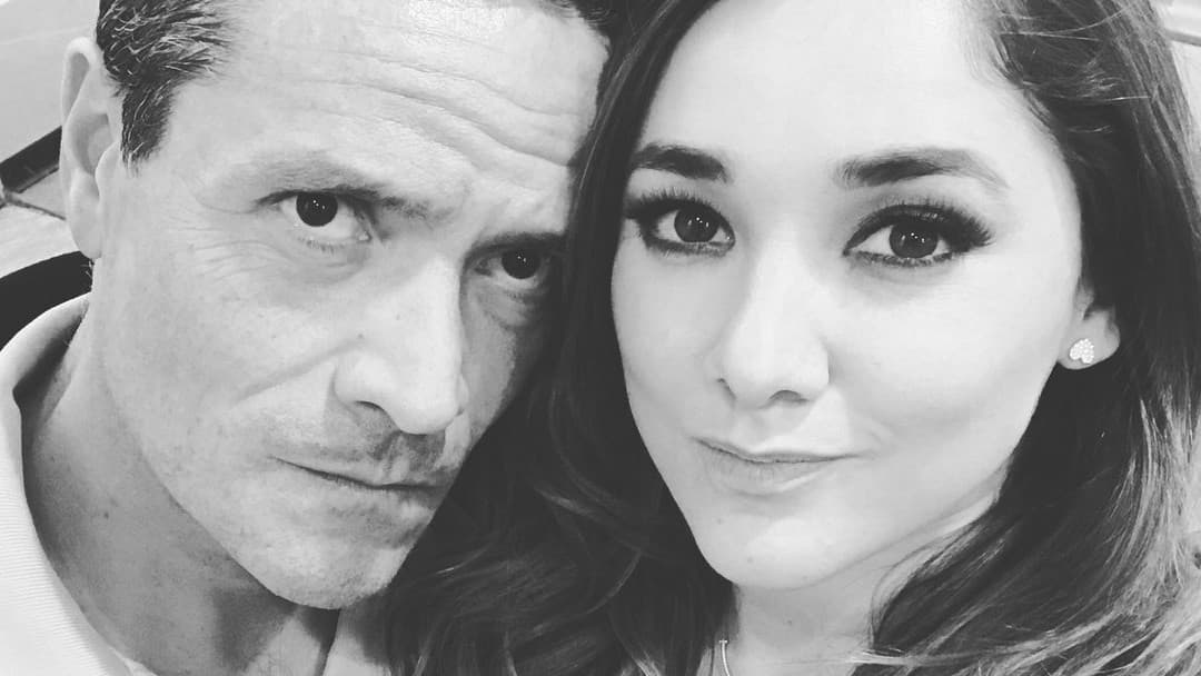 Minutos antes le había confesado a Galilea Montijo y la grafóloga María Fernanda Centeno que "tenía unos meses soltera (y separada de Zea), pero cuando algo no sale como uno espera pues sí te quedas ciscado. Me encantaría volver a enamorarme".