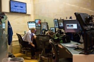 Por primera vez desde 2009, el petróleo baja a menos de 40 dólares por barril