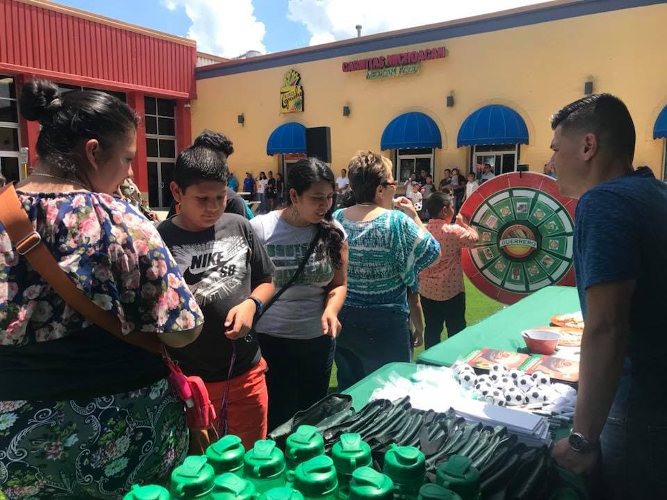 La Plaza Fiesta está ubicada en el 
<b><a href="https://goo.gl/maps/LUSrLRX88FziWi5t5">4166 de Buford Hwy NE. Atlanta, GA. 30345</a></b>.