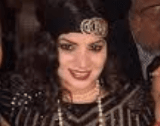 A dos días de ser confirmado por el Senado,
<a href="https://www.univision.com/local/puerto-rico-wlii/secretario-de-salud-anuncia-despido-de-mabel-cabeza">el nuevo secretario de Salud despidió a Mabel Cabeza</a>. Quiñones tras su renuncia señaló a Cabeza como la responsable de la pérdida de 500 pruebas de covid-19.
<a href="https://www.univision.com/local/puerto-rico-wlii/comite-de-medicos-desmiente-perdidas-de-pruebas-de-coronavirus">Médicos del task force luego desmintieron dicha información</a>, sin embargo el gobierno ordenó una investigación contra la agencia tras Quiñones señalar una serie de irregularidades.