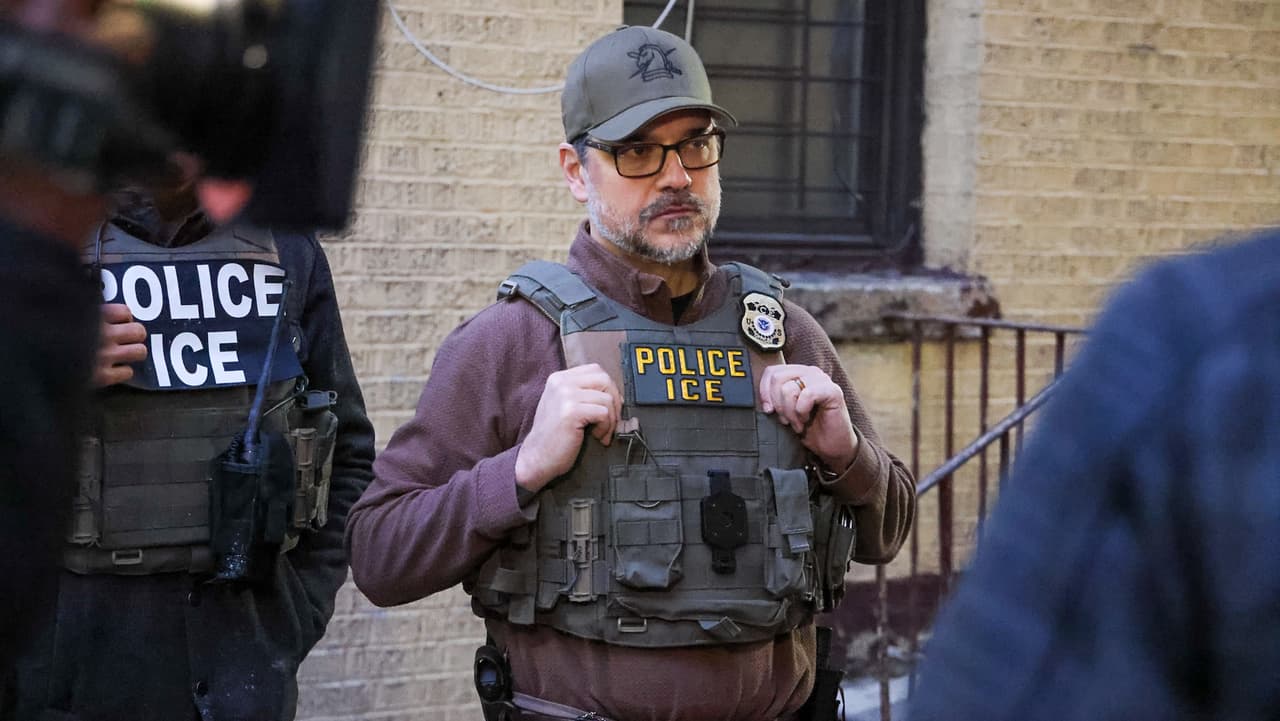 ¿Puede un agente de policía ingresar a tu casa en California sin orden judicial?