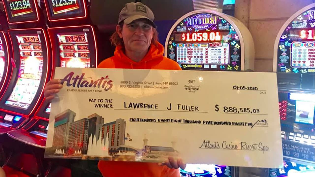 Pagó $1.80 en una máquina tragamonedas de Reno y se ganó casi $900,000 dólares