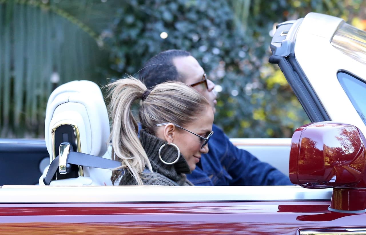 La pareja también fue vista paseando en un Rolls Royce.