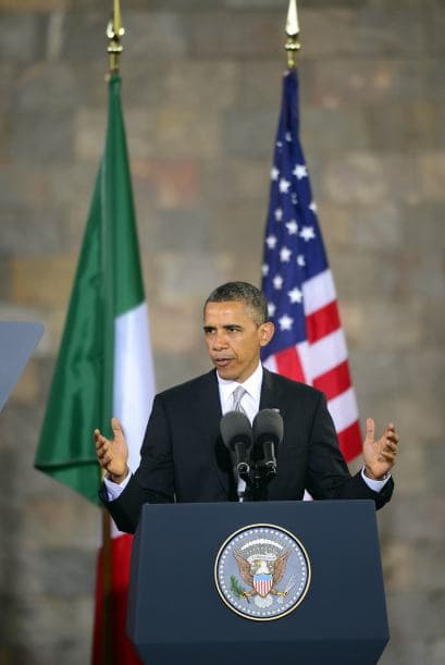Obama reiteró, al igual que hizo tras reunirse con su homólogo mexicano, Enrique Peña Nieto, el "firme apoyo" de EEUU a las "ambiciosas reformas" emprendidas "para hacer a la economía mexicana más competitiva y a sus instituciones más responsables".