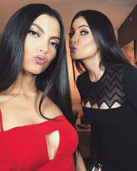 "No ha sido fácil, para ninguna de las dos, pero puedo entender sus decisiones, ya que yo hice lo mismo. Ella para mí es un gran orgullo, quien constantemente me da una gran lección de disciplina y perseverancia, es una 'Mujer over the top'", finalizó en Instagram.