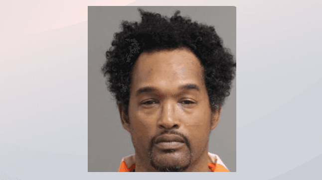 Liberan a preso por equivocación y vuelven a detenerlo