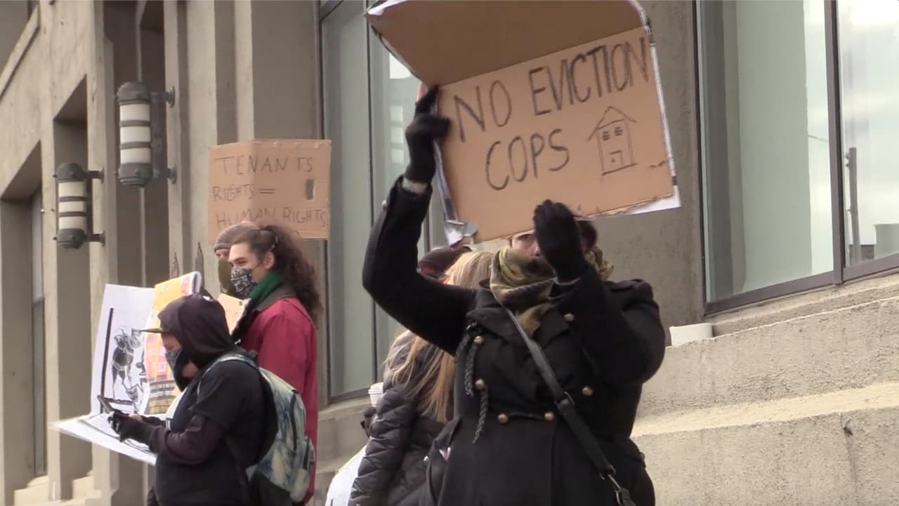 Exigen mayores protecciones contra el desalojo durante la pandemia en Nueva York