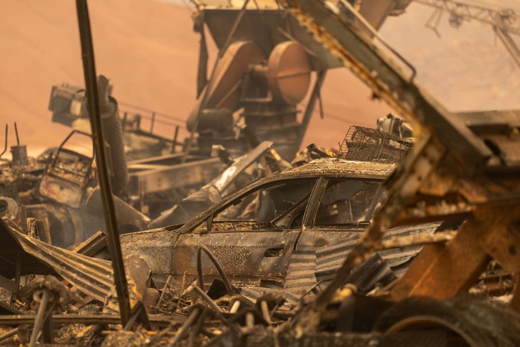 Las autoridades han sido testigos de mucha destrucción, pero no se han reportado muertes ni víctimas graves durante el operativo para apagar el incendio Park.