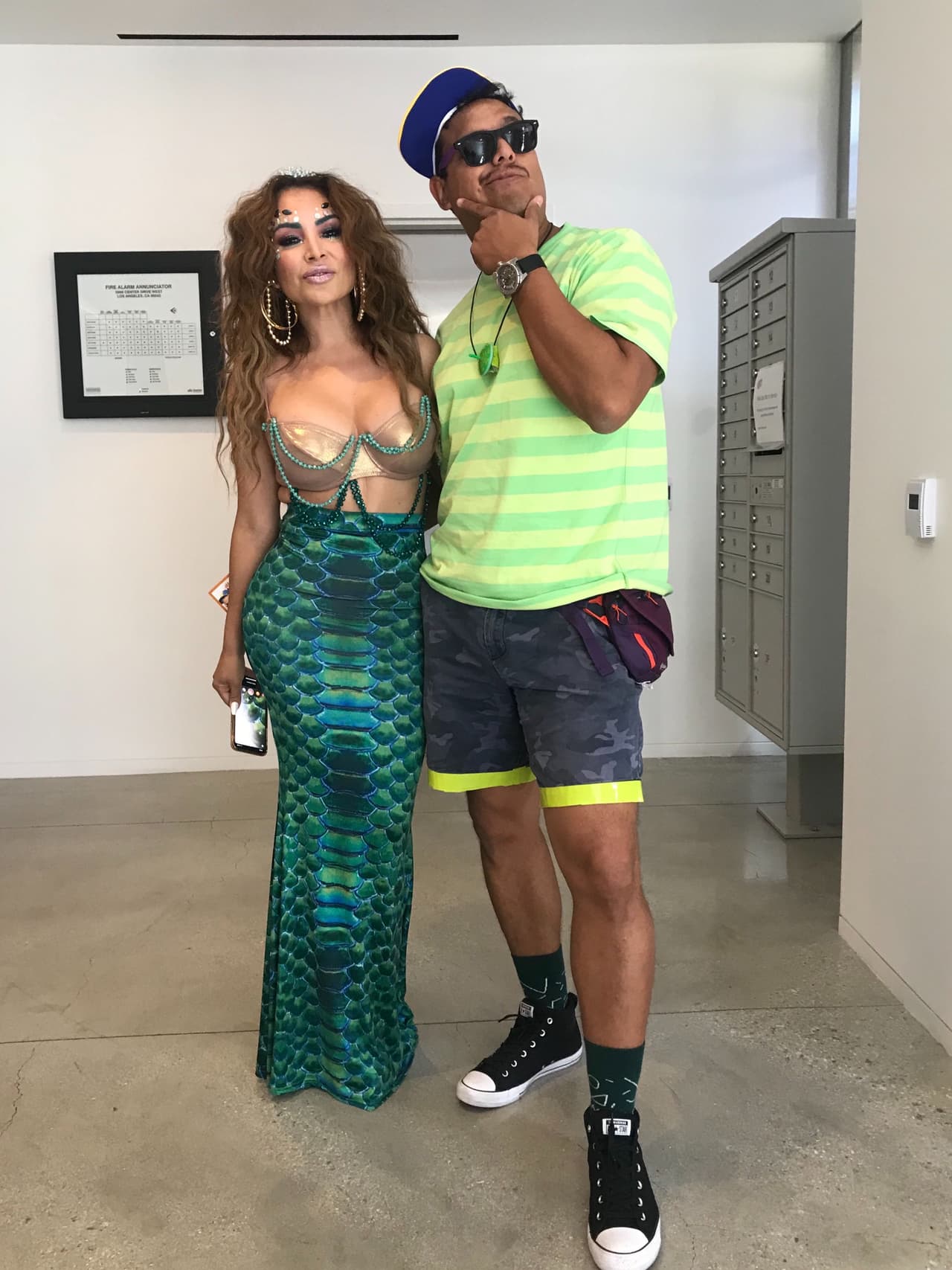 El Pr铆ncipe de Bel-Air lleg贸 a tomarse fotos y
<b>La Bronca</b> aprovech贸.