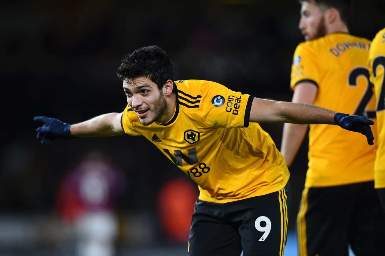 El mexicano ha tenido una gran temporada con el Wolverhampton de Inglaterra.