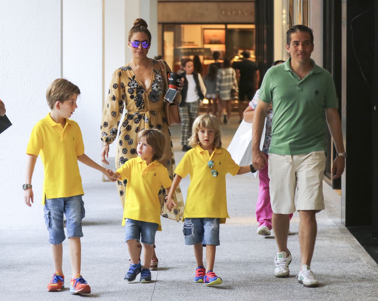 ¡Qué hermosa familia!