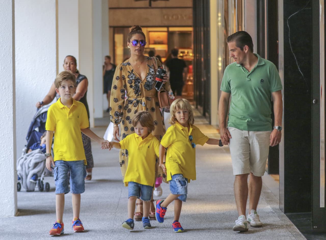 Eso sí, cada uno con sus tennis en coquetos tonos.