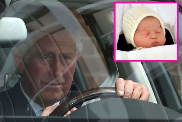 ¡Qué emoción! Carlos estaba muy emocionado por tener una niña corriendo por los pasillos del palacio.