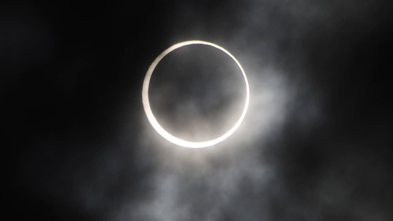Mitos del eclipse solar anular de este 14 de octubre: lo que debes saber para verlo