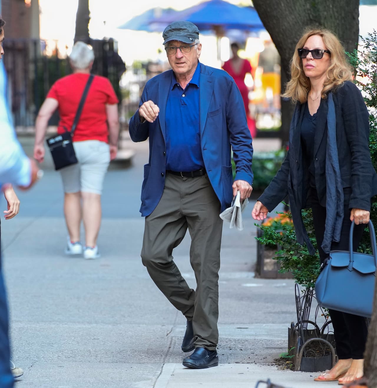 NBC News reportó que el Departamento de Policía de Nueva York detalló que el joven histrión fue hallado inconsciente poco después de las 14:20 horas dentro de un apartamento en Manhattan.
<br>