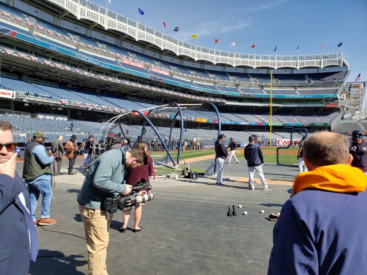 En su primer juego de temporada, los de El Bronx iniciaron bien, al conseguir un triunfo ante los Orioles de Baltimore de 7 carreras por 2, con una ofensiva que iniciaron desde la primera entrada, con un jonron de tres carreras de Luke Voit.
