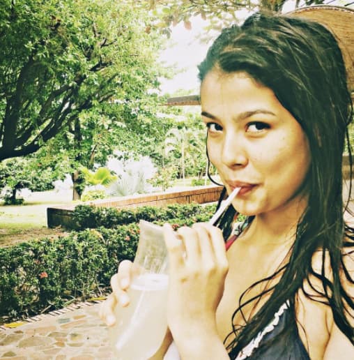 Dio vida a Adelaida, una joven adolescente que se enfrenta a los problemas de su edad y trata de resolver los conflictos con sus padres.