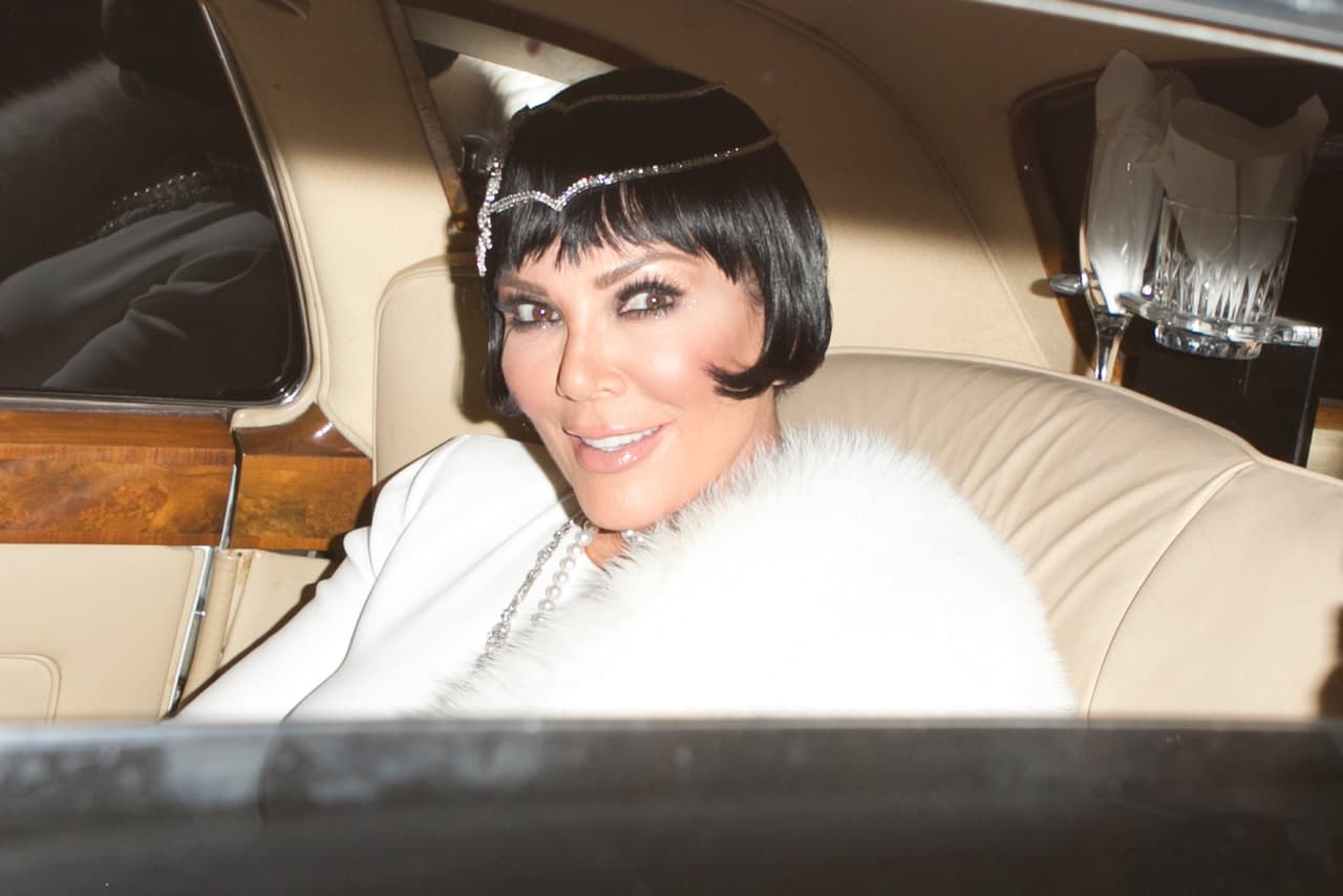 Una de las fiestas más famosas que fue organizada por Weiss fue el cumpleaños 60 de Kris Jenner, matriarca del clan Kardashian Jenner. La fiesta, ocurrida en 2015, 
<b><a href="https://www.univision.com/shows/la-banda/kris-jenner-y-su-glamorosa-fiesta-al-estilo-great-gatsby-fotos">fue al estilo de 'The great Gatsby'</a>. </b>