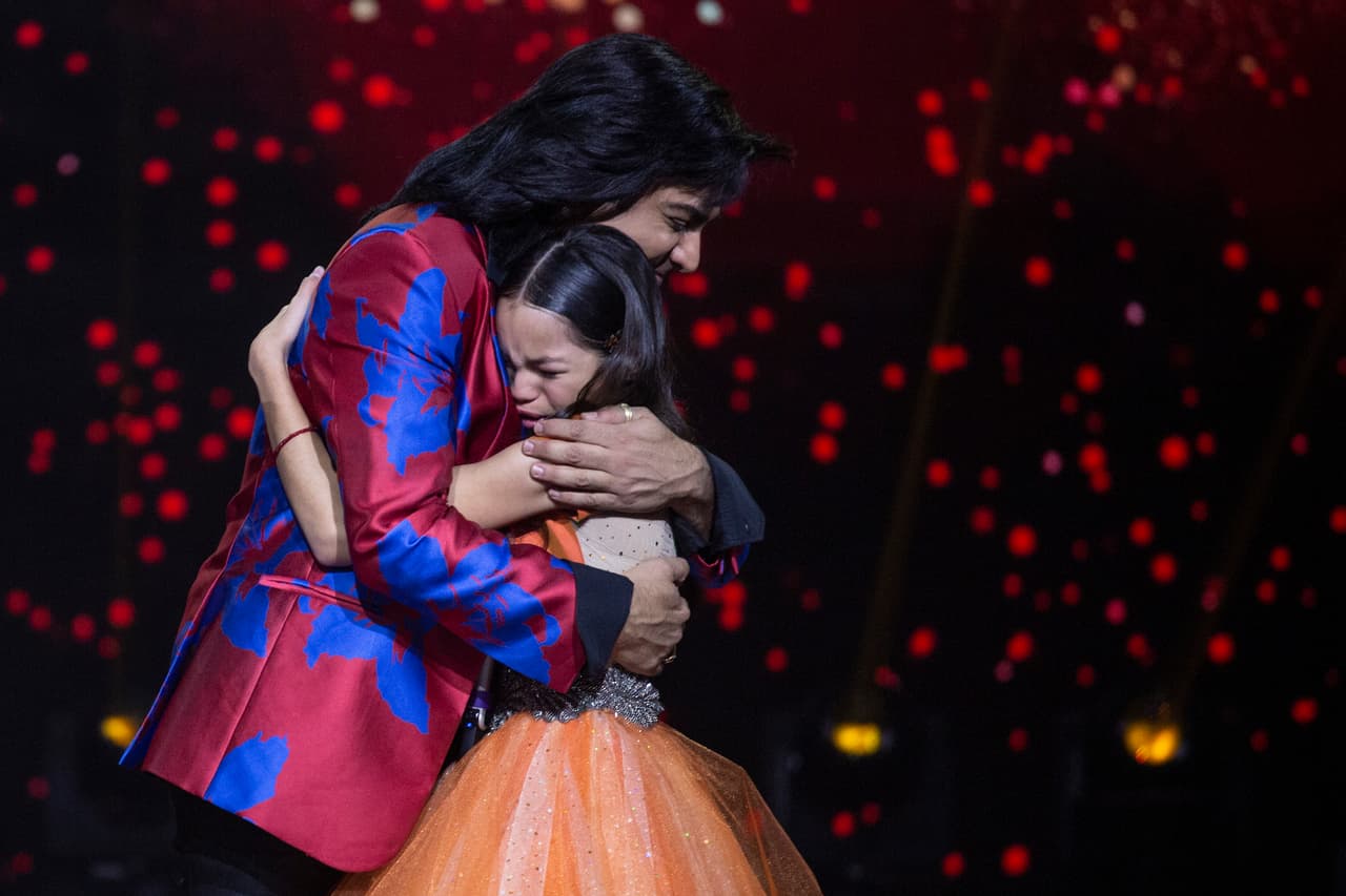 Albertano salvó a Barbara Rodríguez, originaria de Monterrey, quien los cautivó desde que la escucharon cantar 'Mi buen amor' en el duelo con Rodrigo.