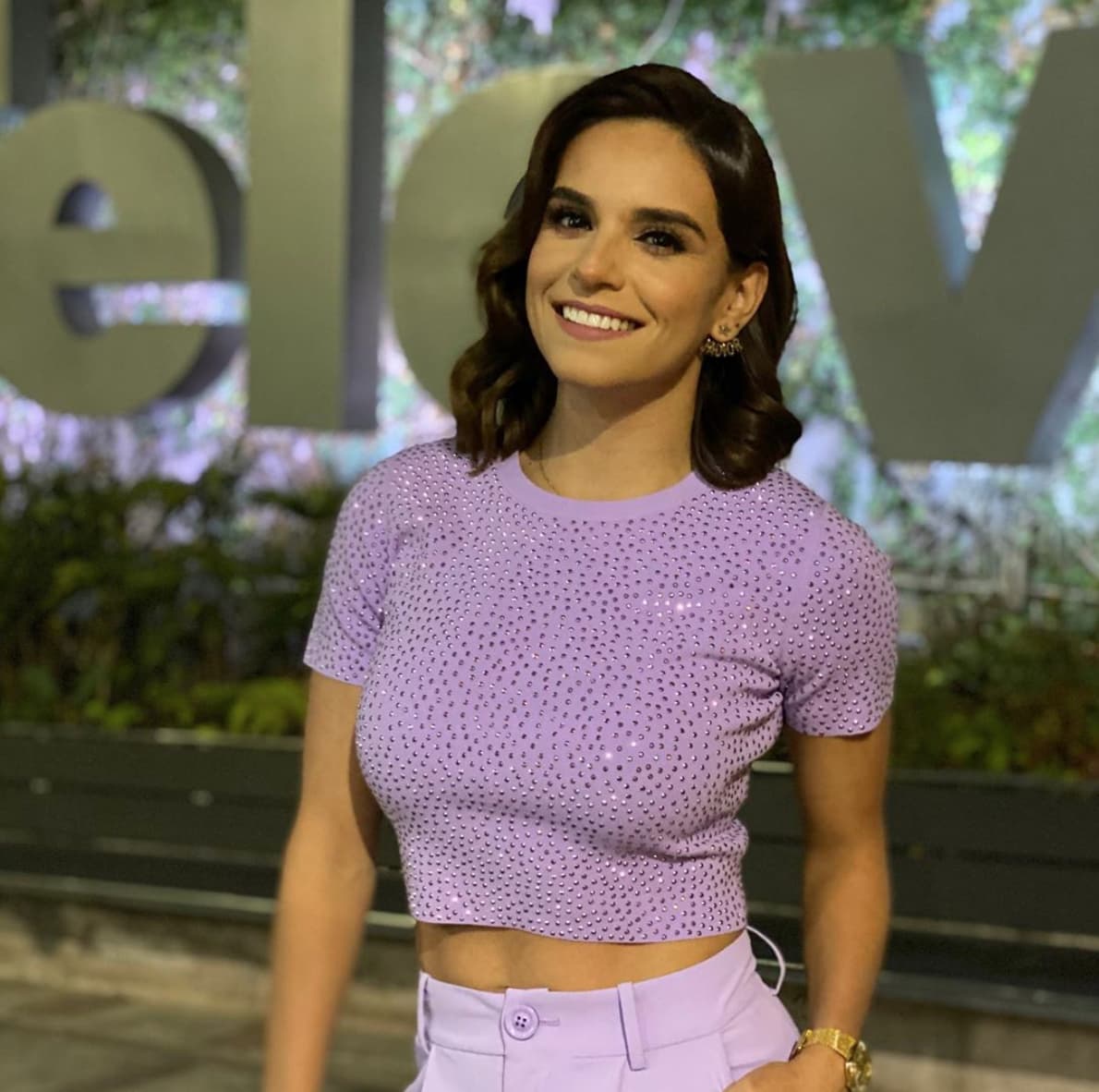 <b><a href="https://www.univision.com/shows/guerreros-2020/tania-rincon-se-unio-a-la-competencia-para-ayudar-a-las-cobras-a-buscar-un-triunfo-y-tuvo-una-divertida-actuacion-video" target="_blank">Tania Rincón</a></b>, presentadora de 
<b><a href="https://www.univision.com/shows/guerreros-2020" target="_blank">Guerreros 2020</a></b>, también está a la espera de la llegada de la cigüeña. 
<br>